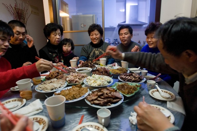 Sanghaji család ünnepli a kínai újévet